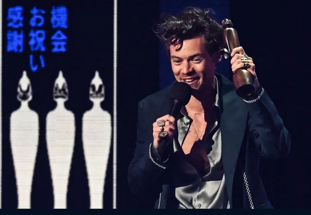 Nuevo video de Harry Styles aviva rumores sobre próximo album